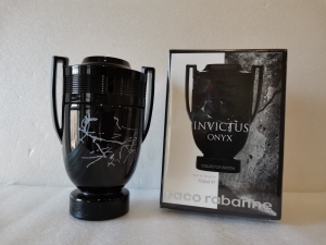Invictus Onyx Collector Edition  100 ml LUXE 